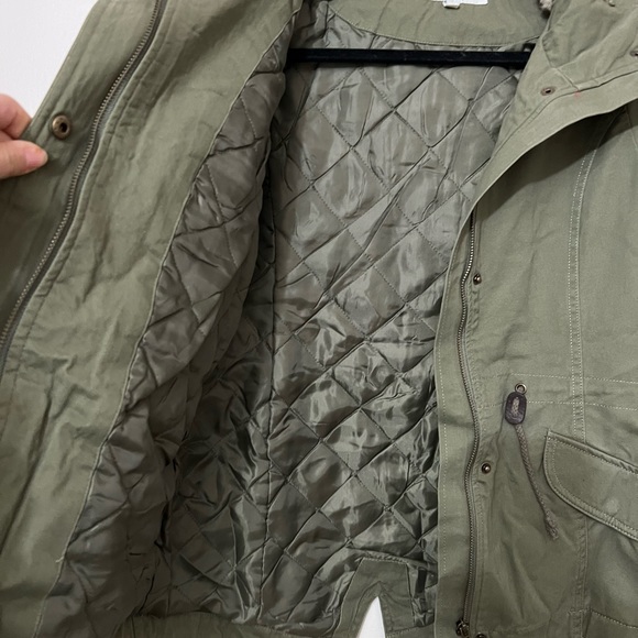 COPY - Sebby Sherpa lined good and quilt down lined body- Twill Jacket - Picture 6 of 6